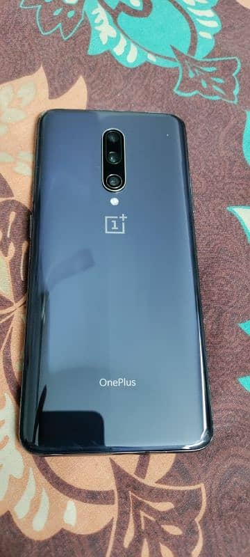 one plus 7 pro good condition 1