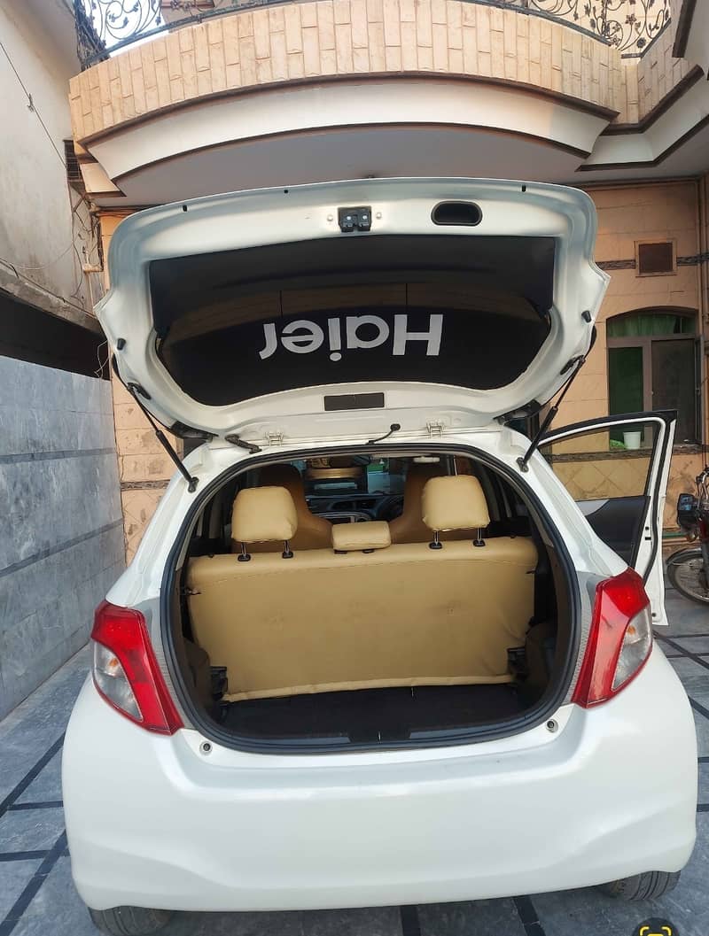 Toyota Vitz 2013 5