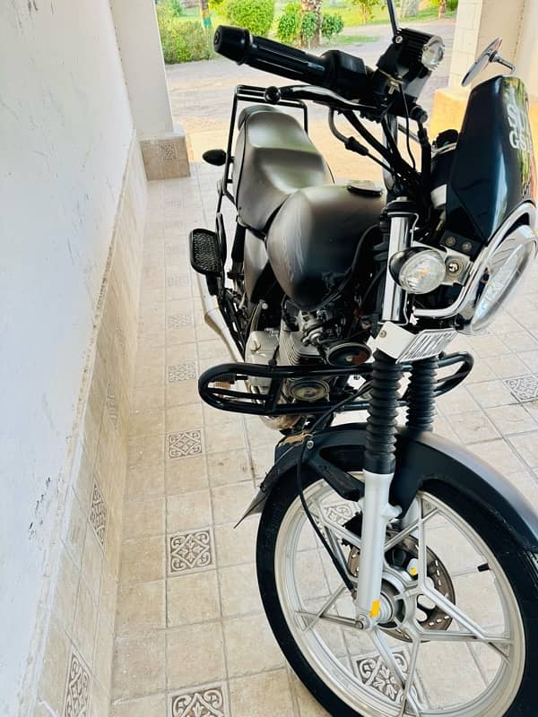 suzuki Gs 150 SE 2022 model 1