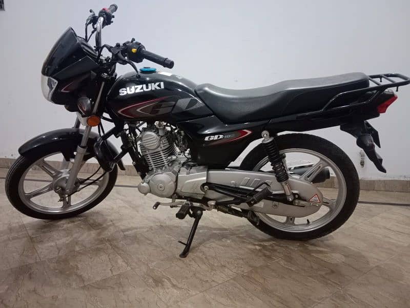 Suzuki GD110s 2022||6000 Km driven||New Condition 4