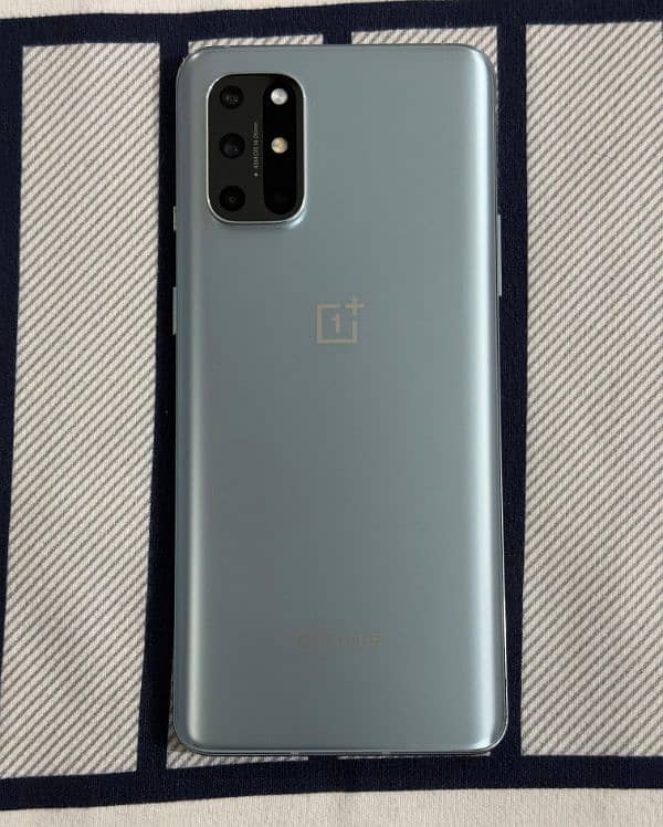 OnePlus 8T 1