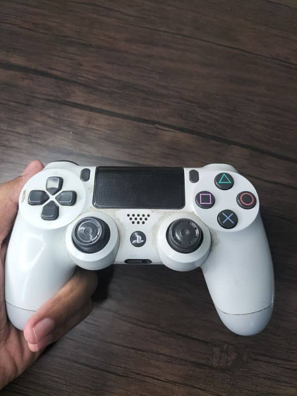 PS4 DUALSHOCK Original Controller 0