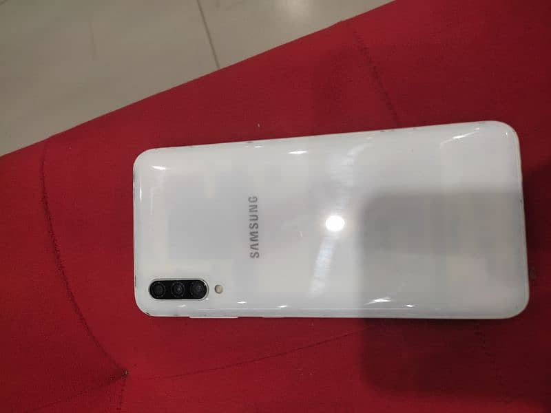 Samsung galaxy A30s 1