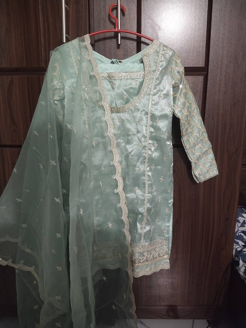 3 piece stitched dress from Anum jung brand 0