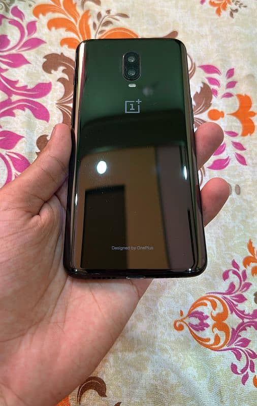 I am selling my one plus 6t 4