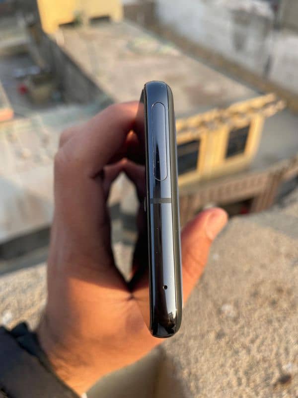 Pixel 8 pro OEM locked 3