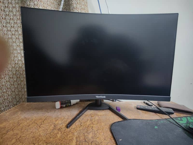 Gaming Monitor 3