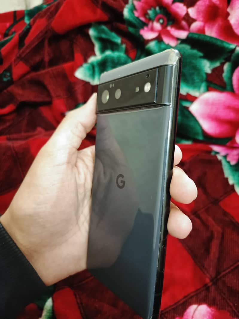 Google Pixel 6 condition 10/10 7