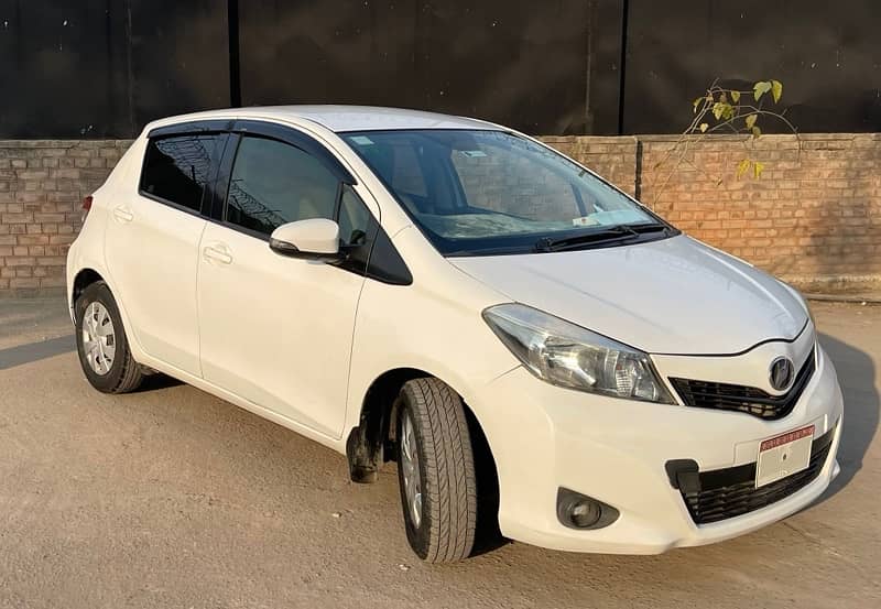 Toyota Vitz 2012 0