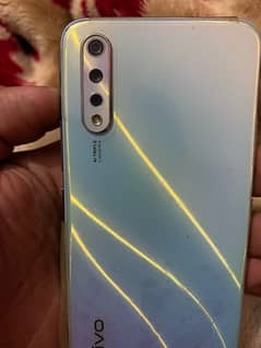 ViVO S1 4+128