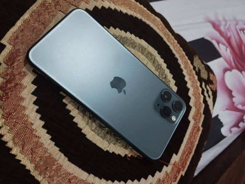 IPHONE 11 PRO 64 GB 4