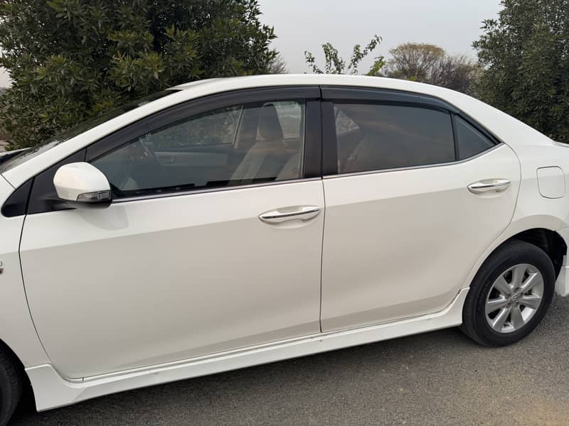 Toyota Altis Grande 2016 15