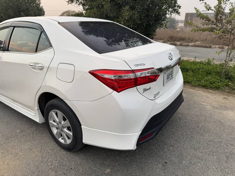 Toyota Altis Grande 2016 16