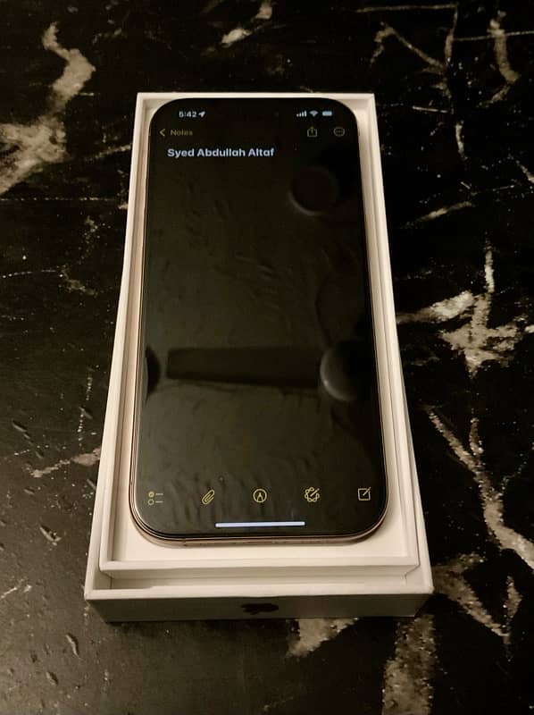 iPhone 16 Pro 128GB Desert Titanium Mercantile 1