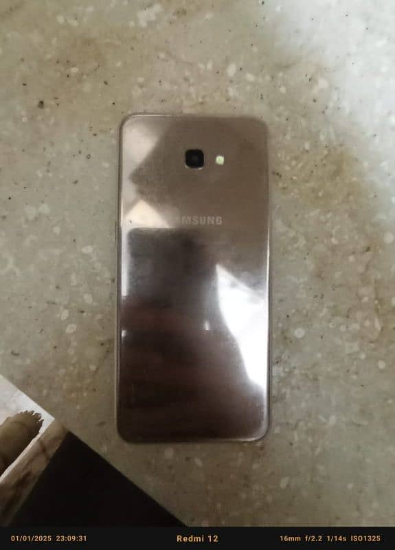 Samsung Galaxy j4 plus 1