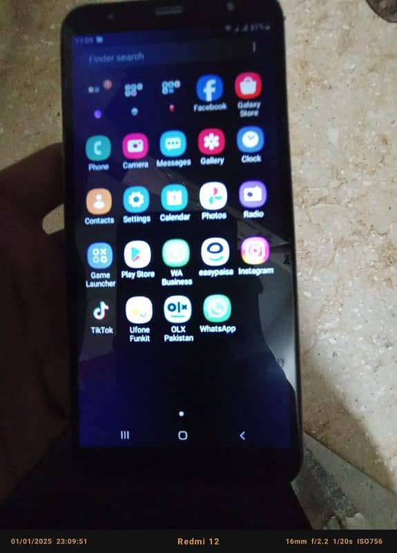 Samsung Galaxy j4 plus 2