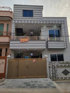 5 Marla House very good place Brand new very beautiful hot location house for sale in Pakistan Town phase 2 Near PWD Markaz