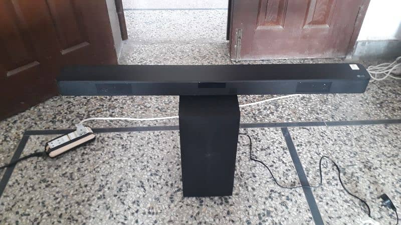 LG SN4A Sound Bar 4