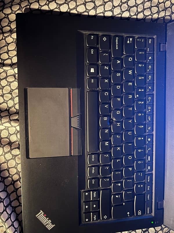 Lenovo t450s 8gb ram  128 gb ssd storage  Condition 10/10 2