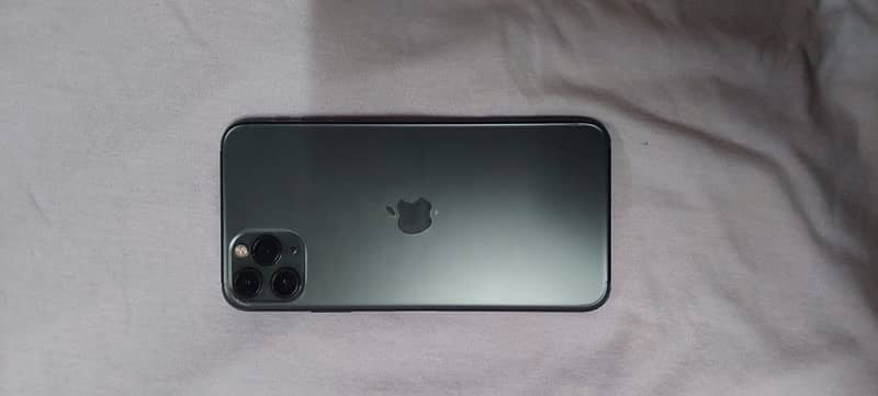 Iphone 11 pro max PTA Aproved 0