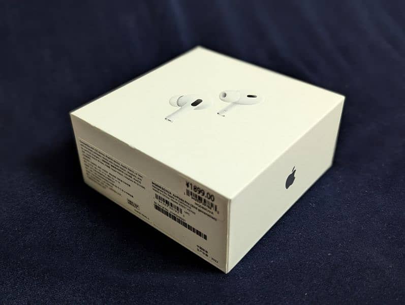 AirPods Pro 2nd Generation with MagSafe Charging Case 5