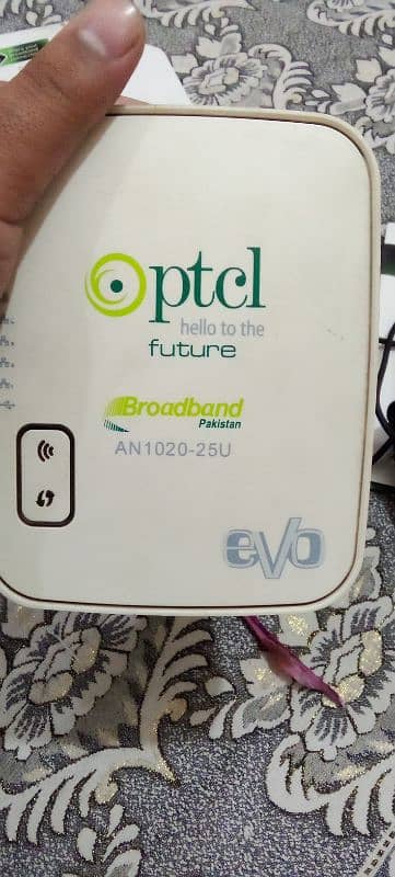 ptcl modem router all ok +charger+box 0