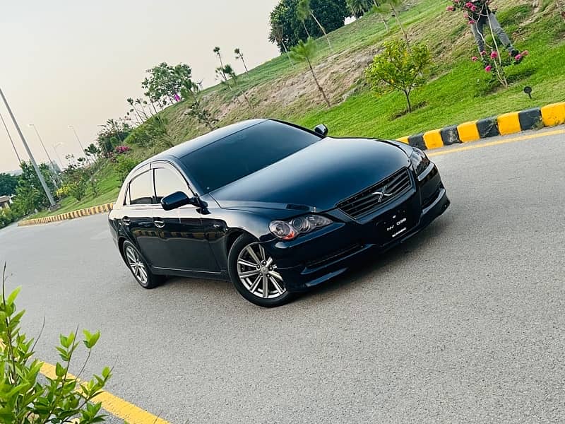 Toyota Mark X 2005 in Excellent condition 1