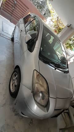 Toyota Vitz 2010/2013