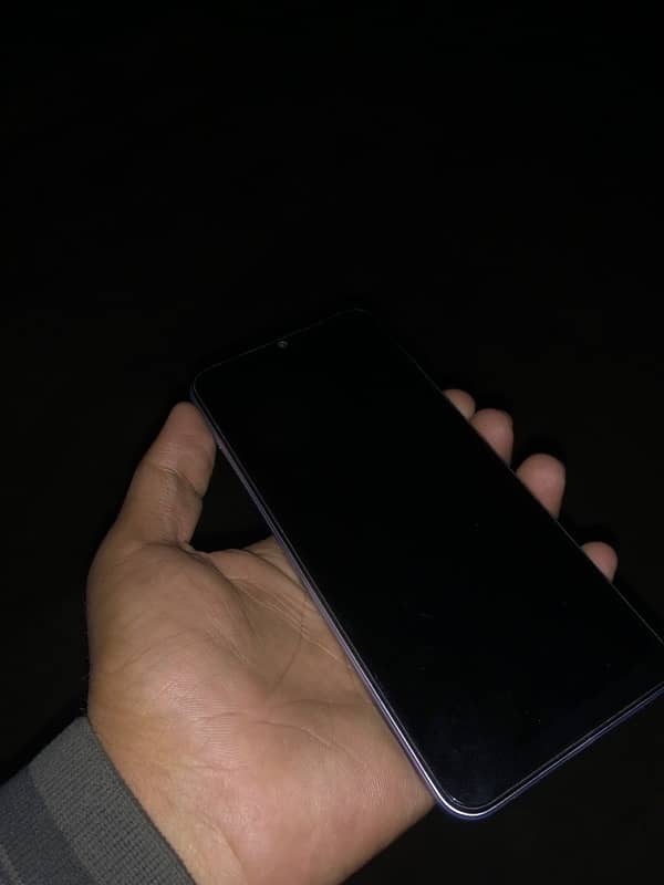 vivo y20 for sale urgent 0