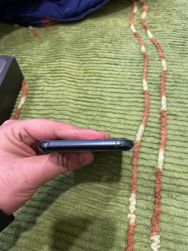 Iphone 11pro Max Physical approved 1