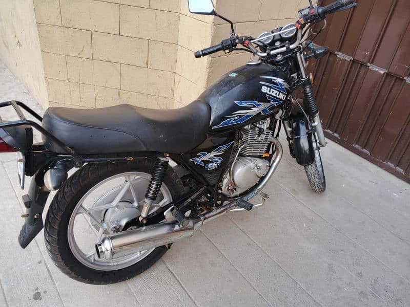 SUZUKI GS 150 5