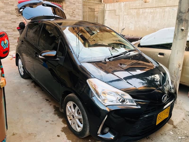 Toyota Vitz 2017 1