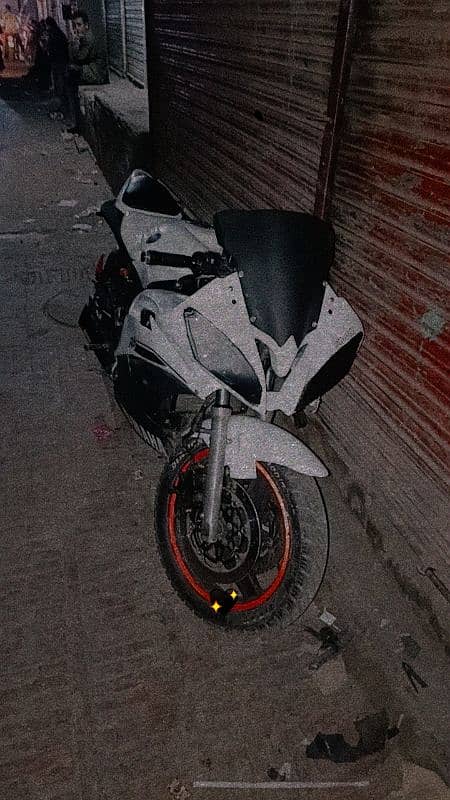 Yamaha R6 YOUR (Replica) 2