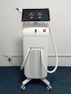 Soprano Titanium Diode Laser with Pico Laser