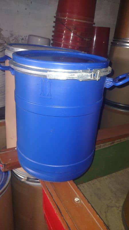 water drami 30 ltr best quality 100%plastic + iron ring 4