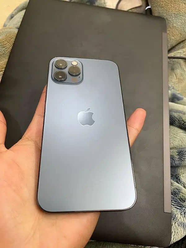 iPhone 12 pro 0