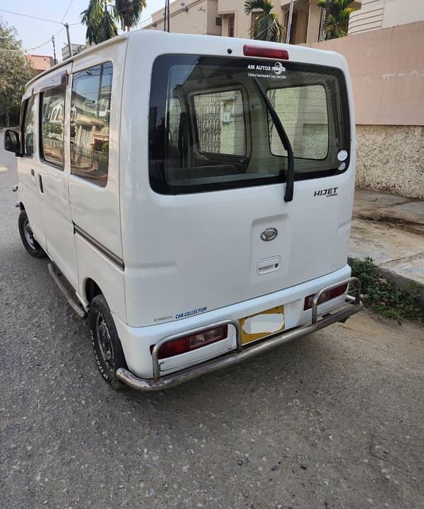 Daihatsu Hijet 2011 3