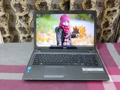 Acer Aspire E1-731 (Pentium 2.4Ghz 4GB 500GB HDD)