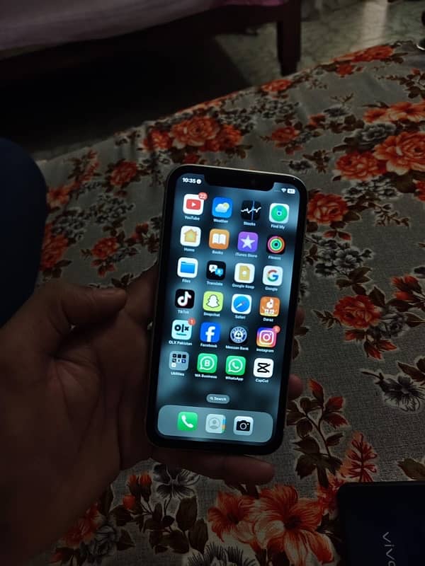 IPHONE 11 7