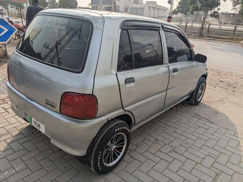 Daihatsu Cuore 2006 10