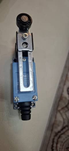 AC limit switch