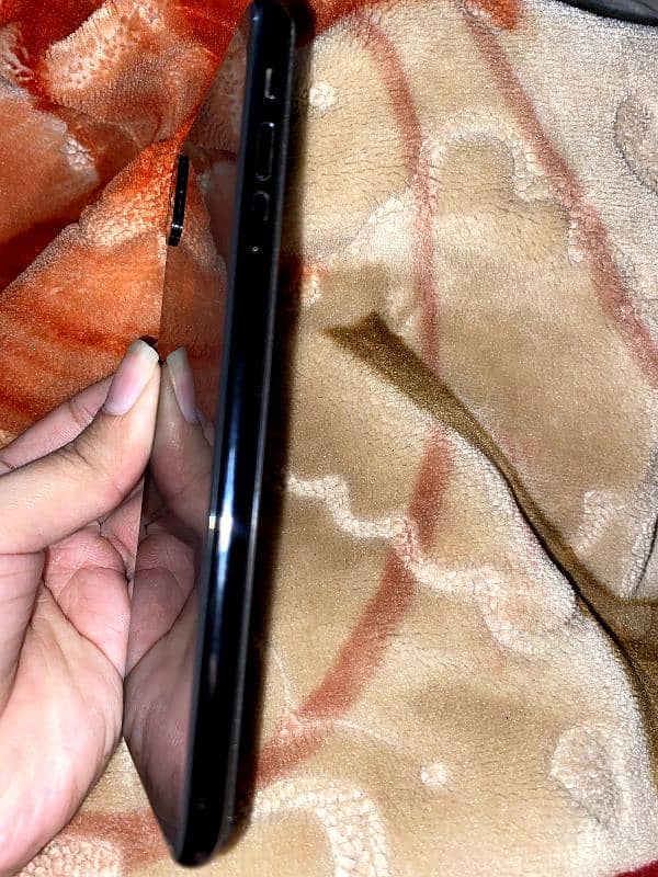 i phone xs Max 64 gb 3