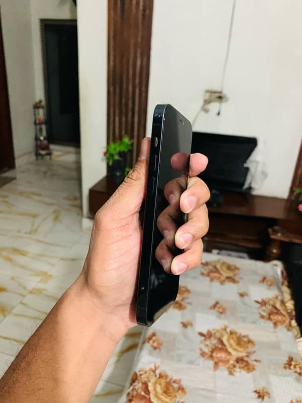 iPhone 12 pro 128gb dual pta approved 8