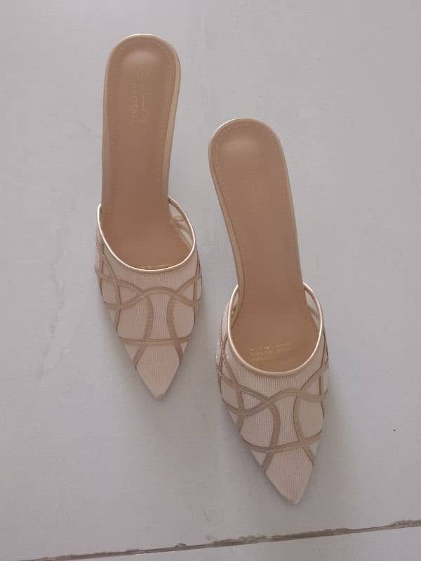 Brand New Imported Golden Heels 4