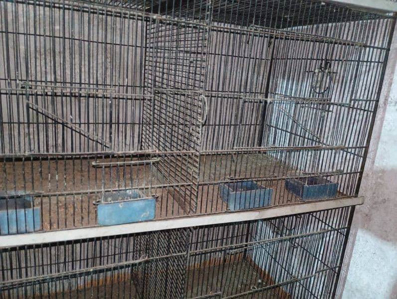 Two 8 portions cages & One 2 portion Cage 4