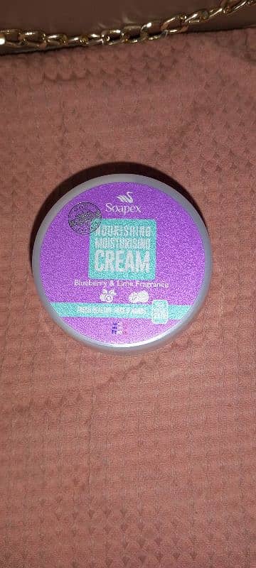 SOAPEX MOISTURISING CREAM 3