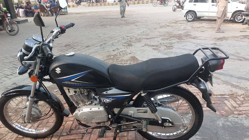 Suzuki GS 150 almost New 0