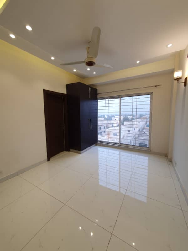 Two Bedrooms luxury Apartment For rent in a Complete Family Building 5