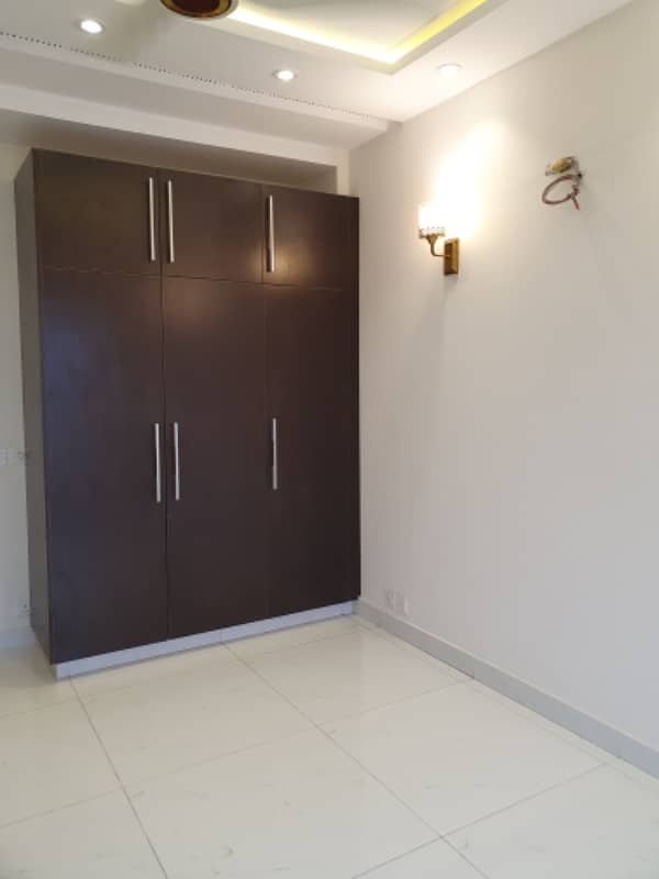 Two Bedrooms luxury Apartment For rent in a Complete Family Building 6