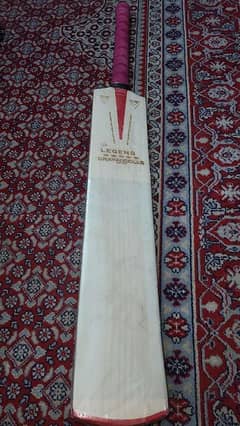 Legend gray Nicolls bat